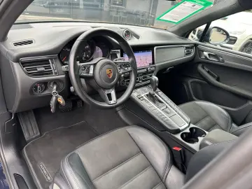 Macan GTS Sport Design ACC/Leder/Pano/Chrono/21'