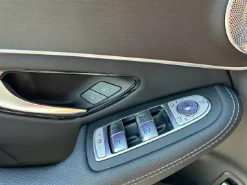 GLC 300d Coupé AMG-Line 4Matic Stdhzg. Burmester
