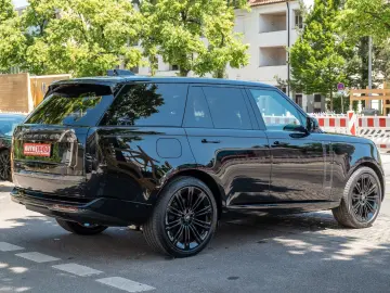 Range Rover 3.0 D350 SWB Autobiography