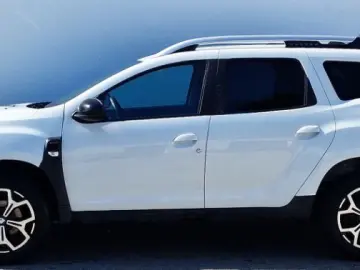 DACIA DUSTER 1.5 Blue dCi 115CP BlueLine 4WD