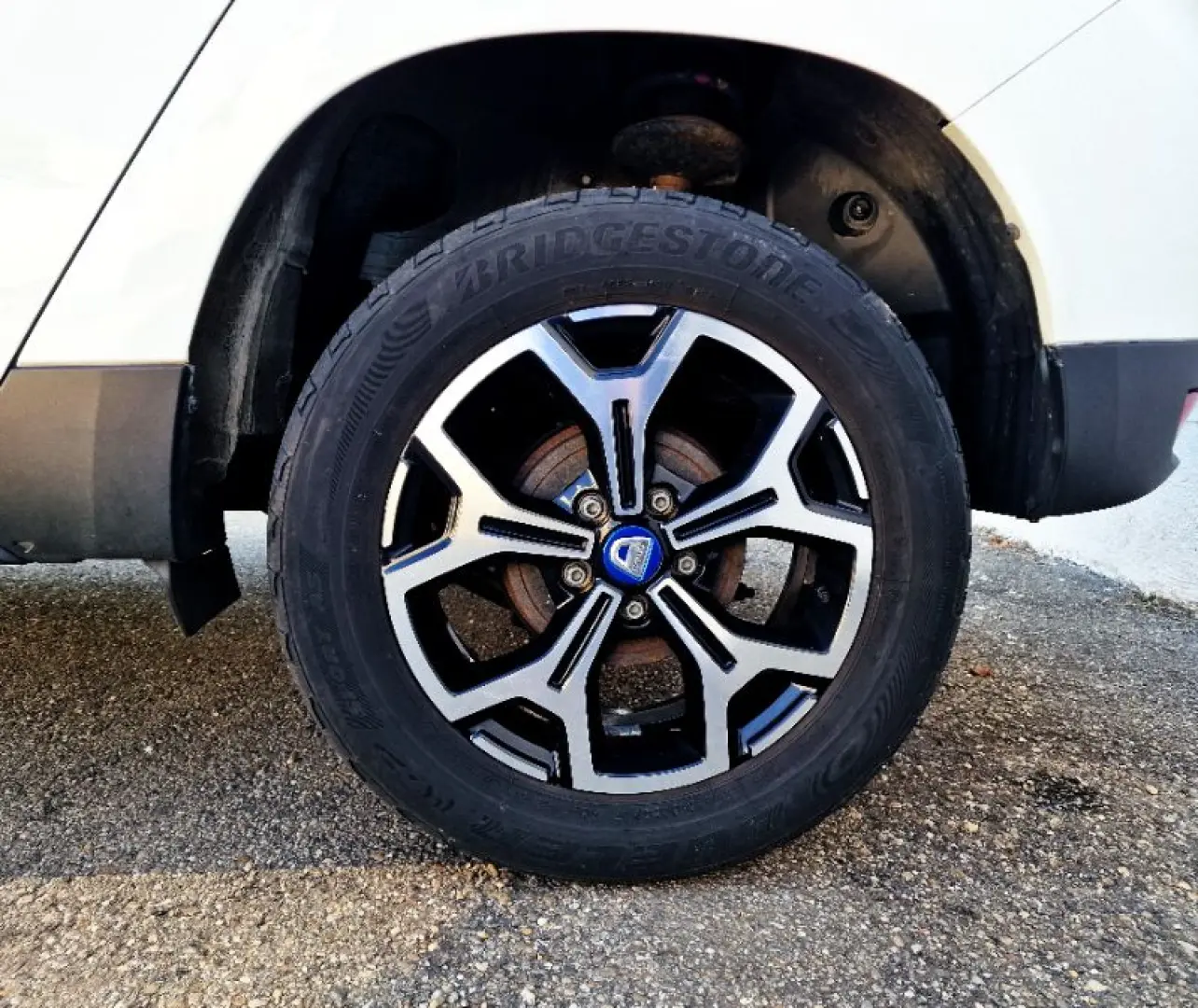 DACIA DUSTER 1.5 Blue dCi 115CP BlueLine 4WD