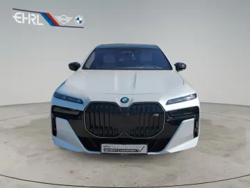 M760e xDrive M PERFORMANCE | 30% UPE-Nachlass