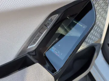 M760e xDrive M PERFORMANCE | 30% UPE-Nachlass