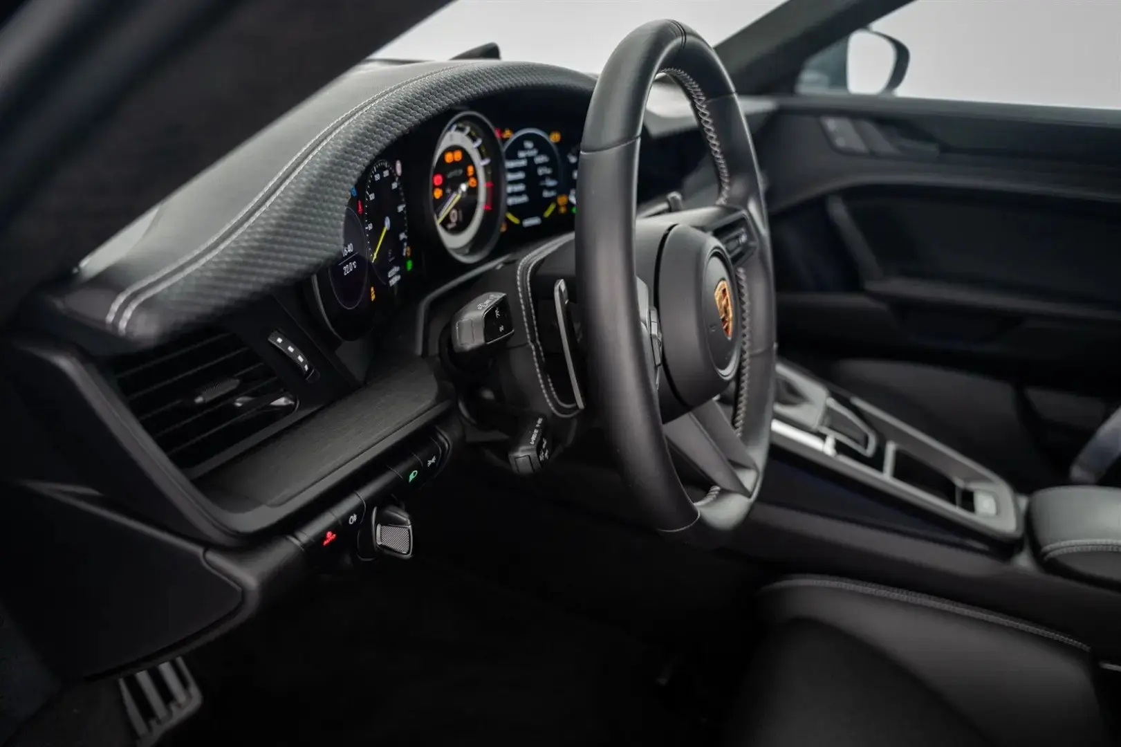 992 GT3 Touring Vollschale Lift Matrix BOSE Xpel