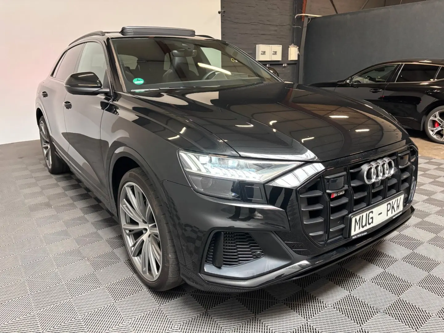 SQ8 4.0 TFSI quattro*AHK-Pano-StandHz.-HuD-B&O*