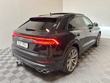 SQ8 4.0 TFSI quattro*AHK-Pano-StandHz.-HuD-B&O*