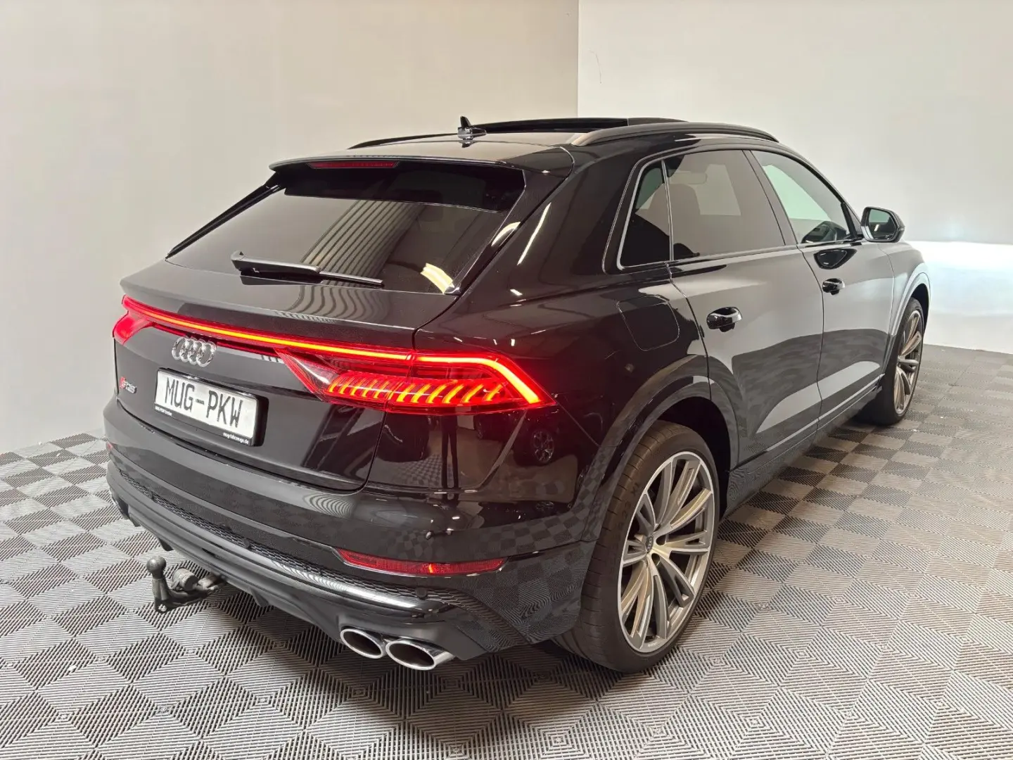 SQ8 4.0 TFSI quattro*AHK-Pano-StandHz.-HuD-B&O*