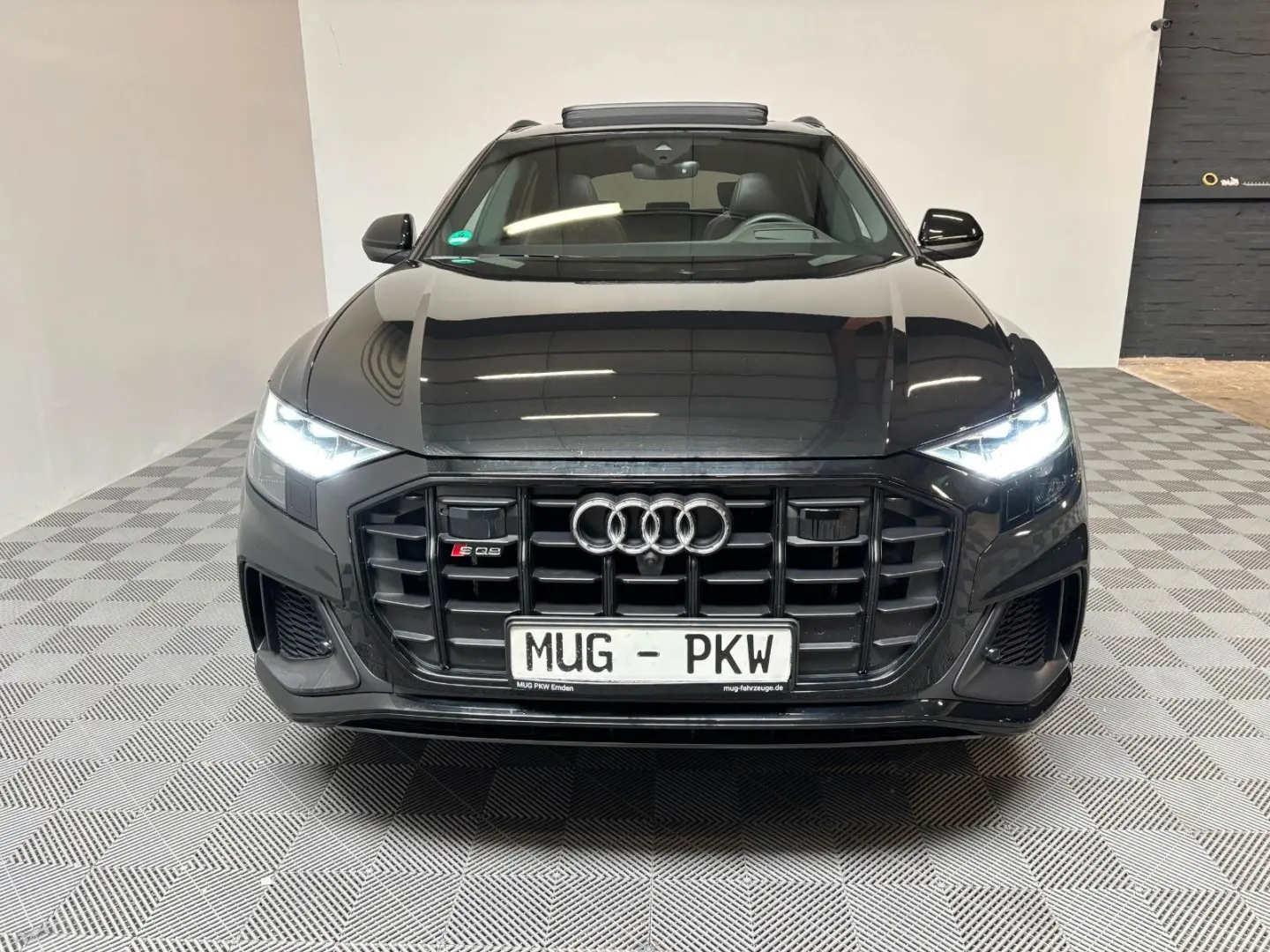 SQ8 4.0 TFSI quattro*AHK-Pano-StandHz.-HuD-B&O*