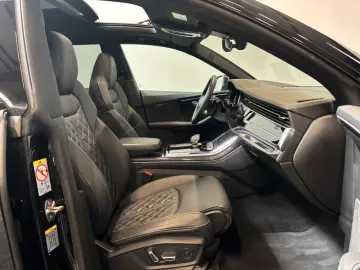 SQ8 4.0 TFSI quattro*AHK-Pano-StandHz.-HuD-B&O*