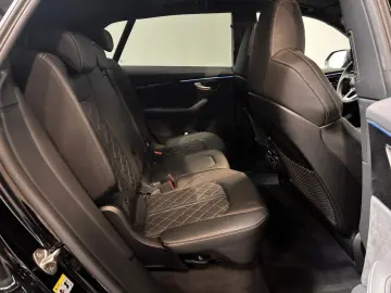 SQ8 4.0 TFSI quattro*AHK-Pano-StandHz.-HuD-B&O*