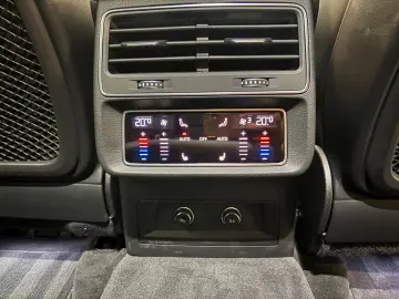 SQ8 4.0 TFSI quattro*AHK-Pano-StandHz.-HuD-B&O*