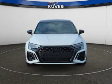 RS3 Limousine 2 5 TFSI S-Tro. Navi Matrix ACC 19