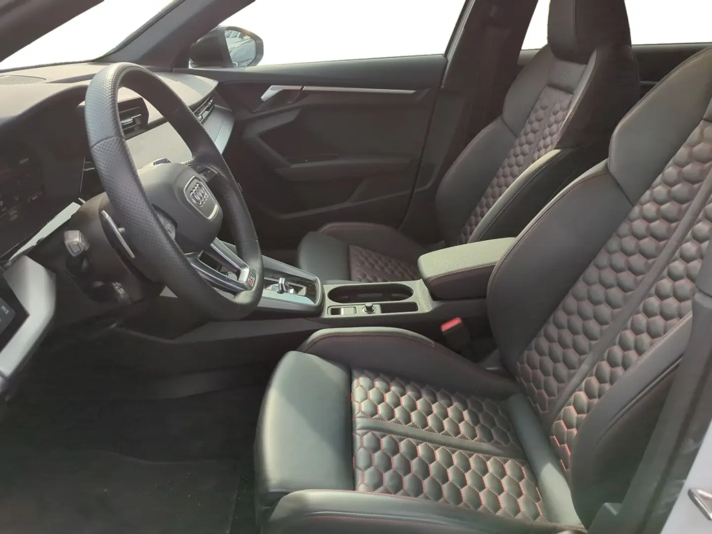 RS3 Limousine 2,5 TFSI S-Tro. Navi+Matrix+ACC+19