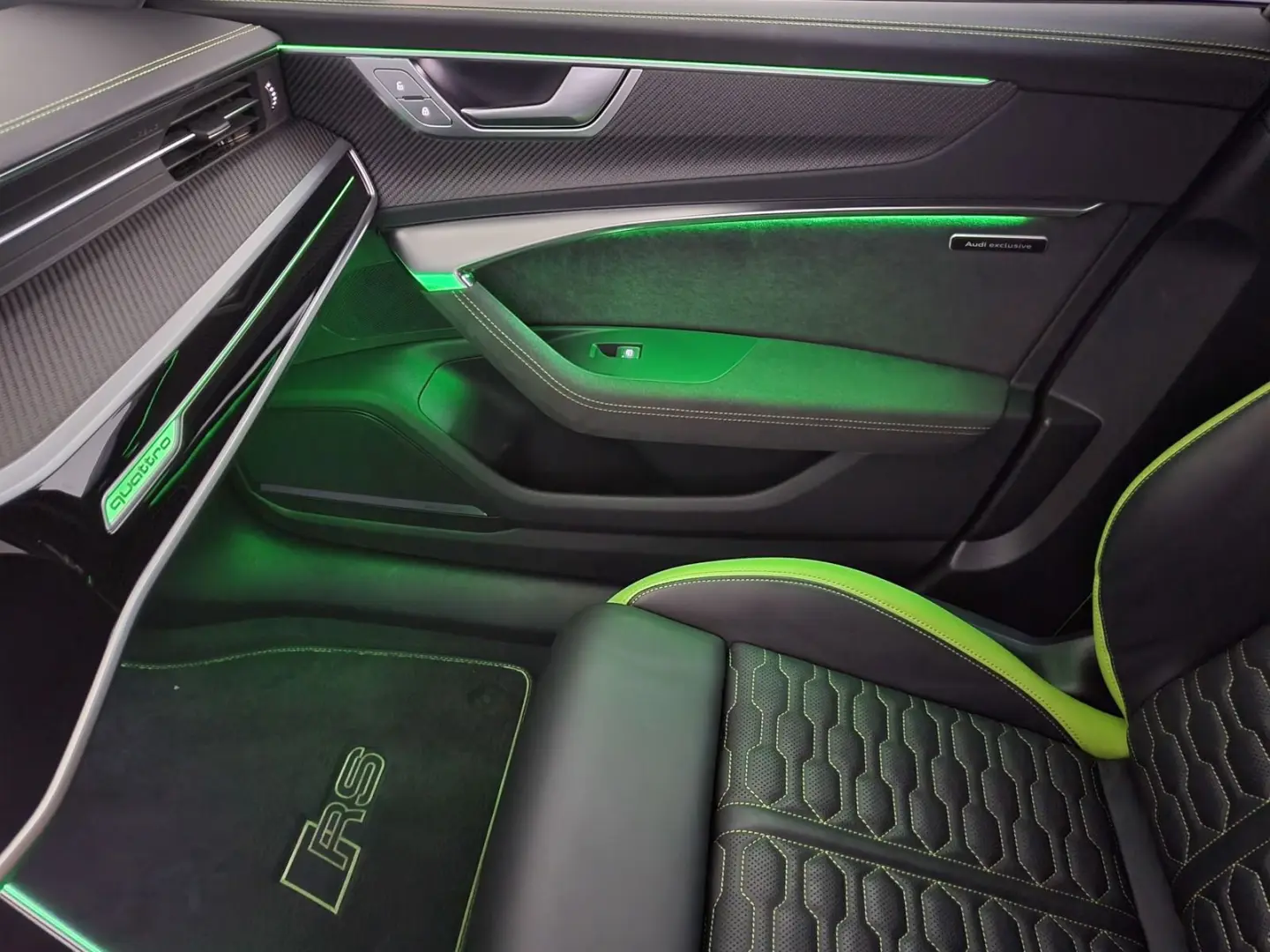 RS6 AUDI EXCLUSIVE **HUD*PAN*AHK*NP:149.850¤ SOF