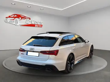 RS6 Avant 4.0 TFSI*QUATTRO*PANO*HEADUP*CARBON*