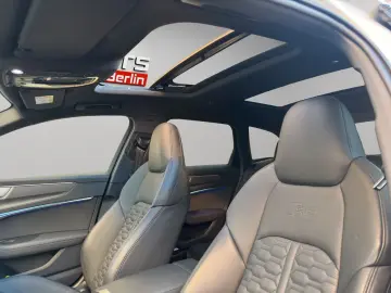 RS6 Avant 4.0 TFSI*QUATTRO*PANO*HEADUP*CARBON*