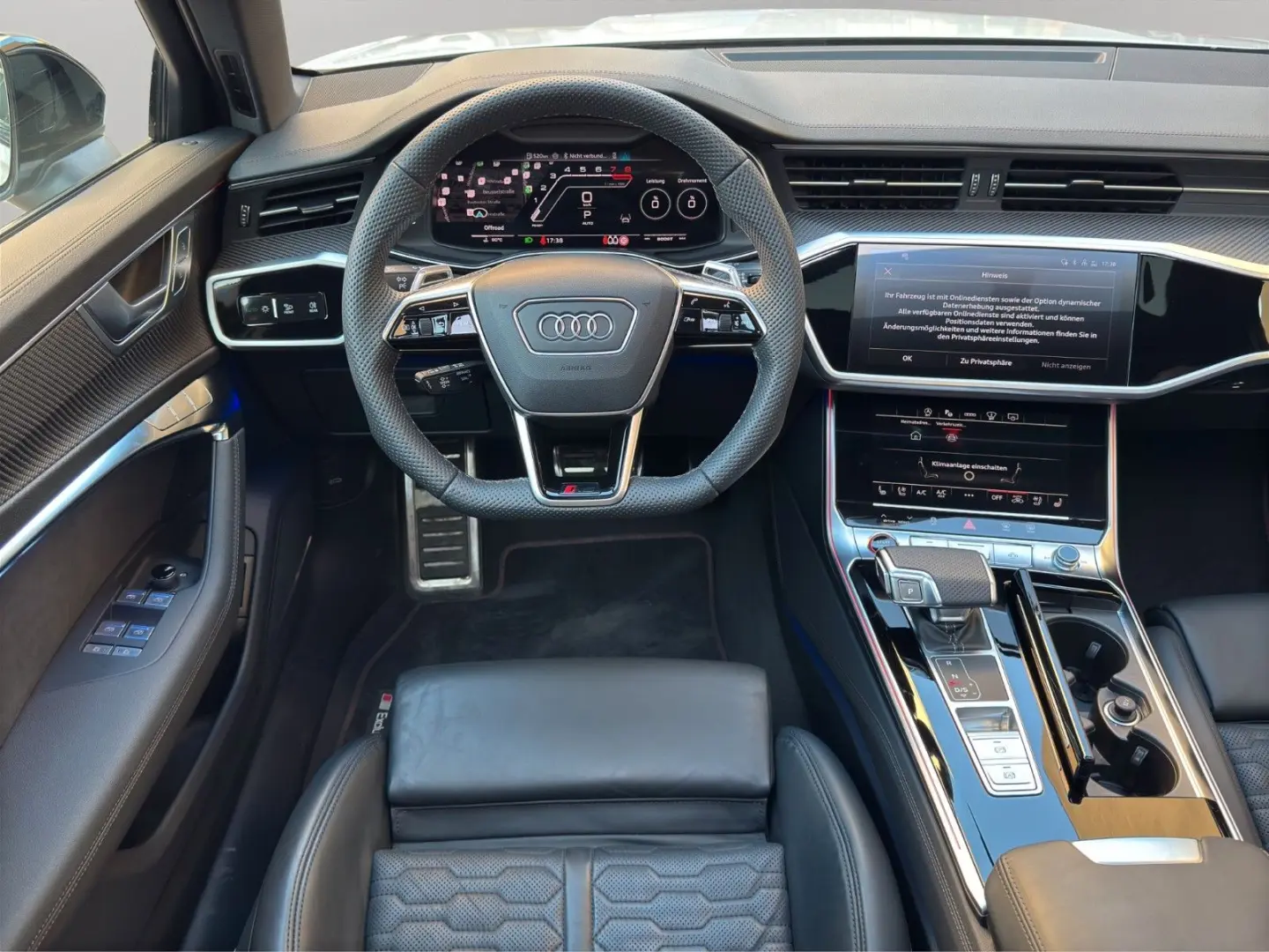 RS6 Avant 4.0 TFSI*QUATTRO*PANO*HEADUP*CARBON*