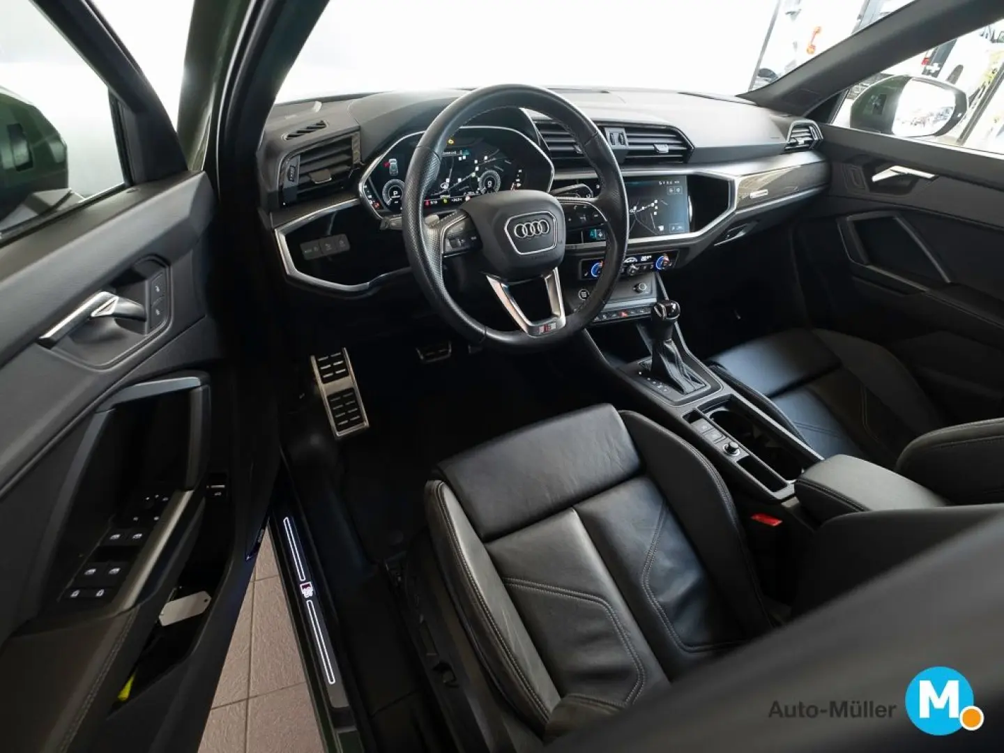 Q3 45 1.4 TFSI e S line S-tronic Matrix-LED Sono