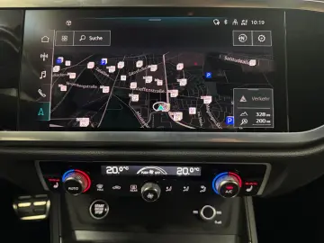 Q3 Sportback 45 TFSIe S line  AHK 360° Sonos Vir