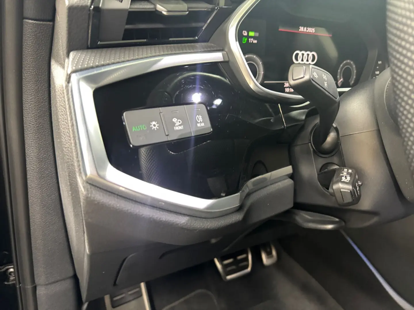 Q3 Sportback 45 TFSIe S line  AHK 360° Sonos Vir
