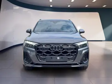 SQ7 4.0 TFSI quattro AHK Matrix B&O 7Sitze Pano