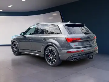 SQ7 4.0 TFSI quattro AHK Matrix B&O 7Sitze Pano