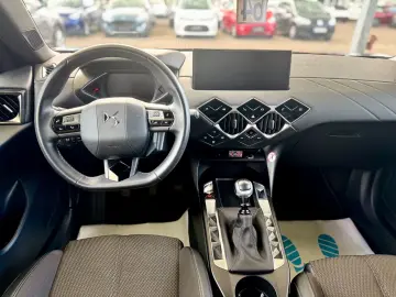 DS3 Crossback Inspiration Bastille Navi | RKam
