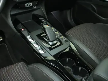 DS3 Crossback E-Tense Performance Line +