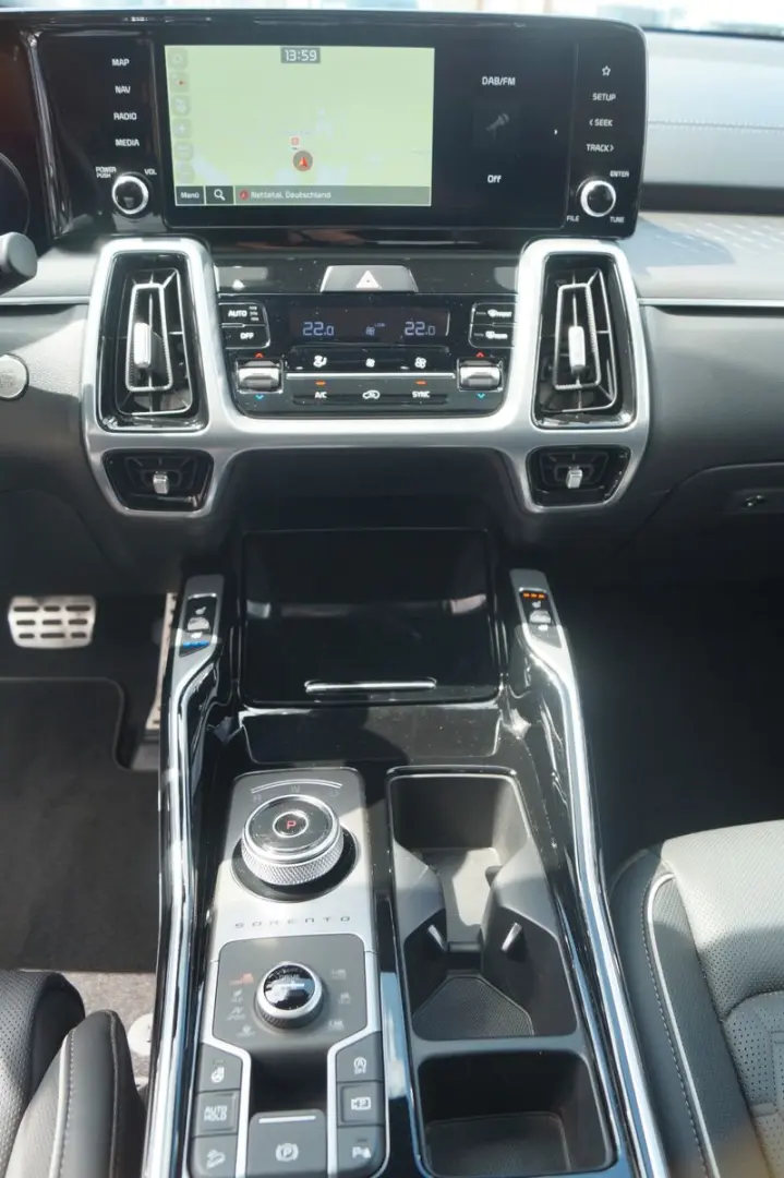 Sorento Spirit 4WD *AHK*Pano*LED*Kamera*Side*ACC