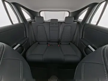 EQA 300 4Matic+AHK+360°+ADVANCED+LED+SPUR+TOTWIN