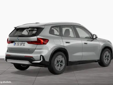 iX1 xDrive30 DAB Parkassistent Shz
