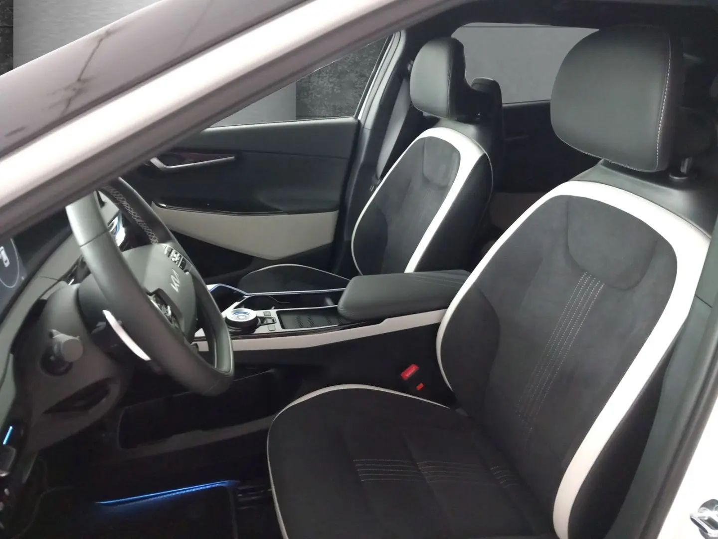 EV6 GT-Line 77kw Assist+ Paket Soundpaket Glasda