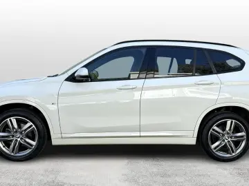 BMW X1 sDrive -190CP -M Pachet -