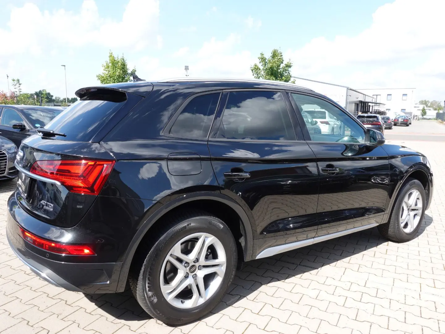 Q5 40 TDI quattro advanced S-Tronic/AHK/DigiTach