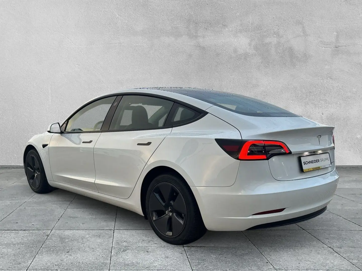 Model 3 Long Range Dual AWD