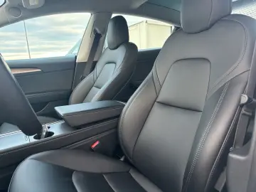 Model 3 Long Range Dual AWD