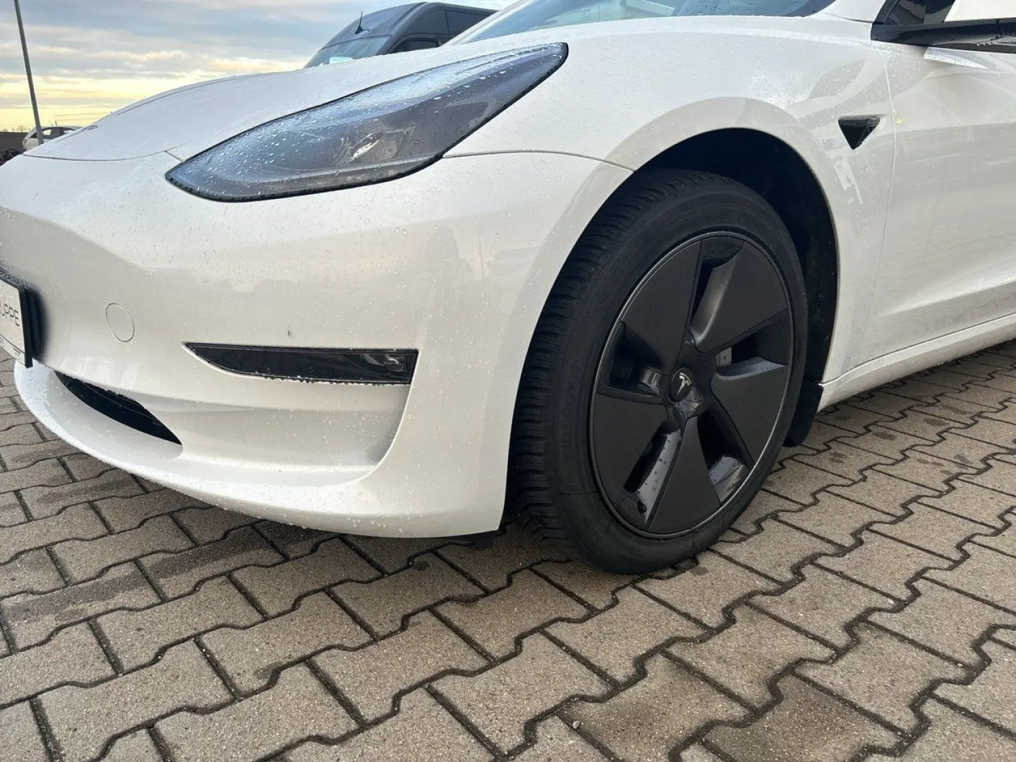 Model 3 Long Range Dual AWD