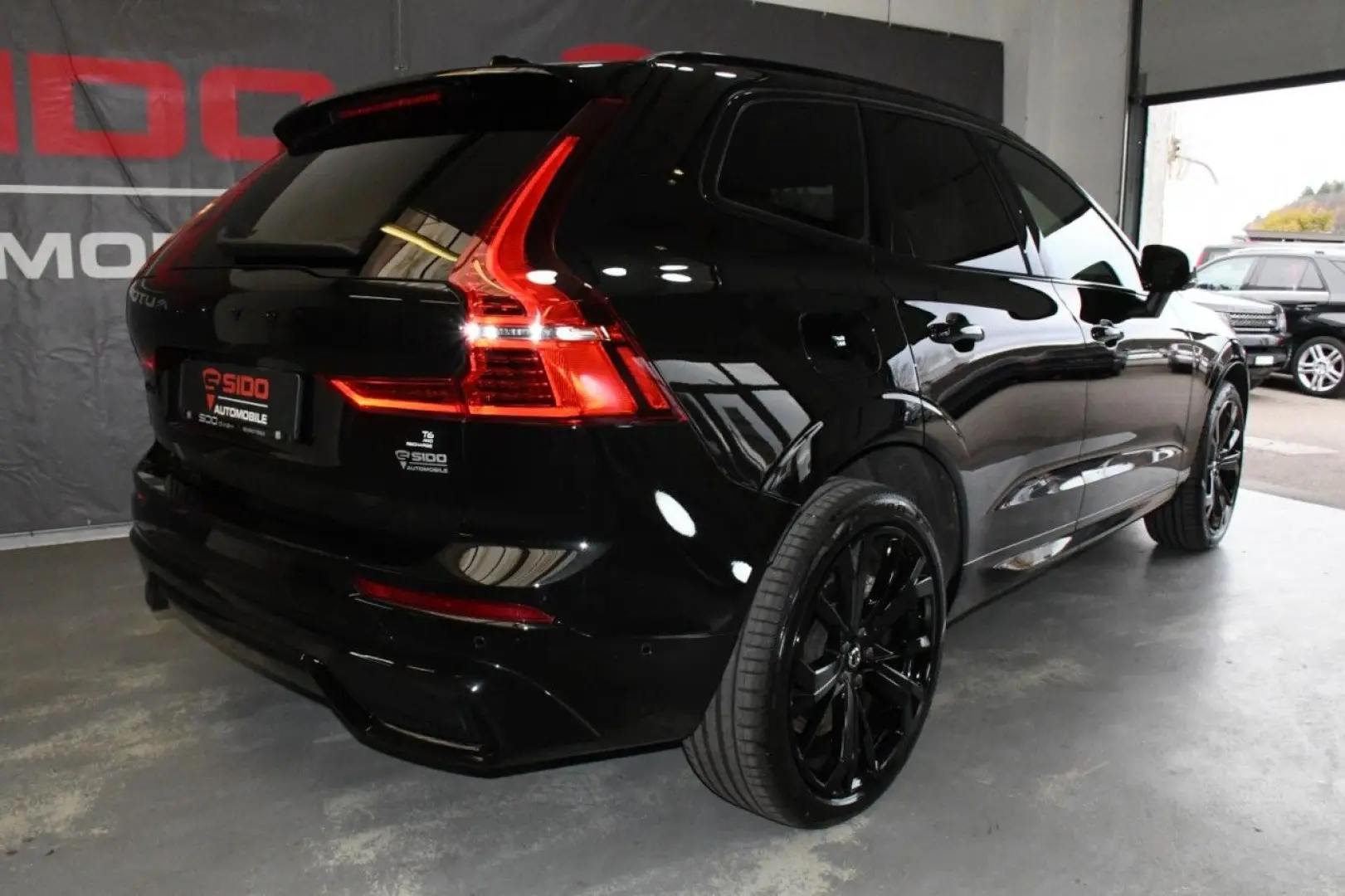XC60 T6 Recharge Ultra Black AWD*ACC*HuD*PAN*360