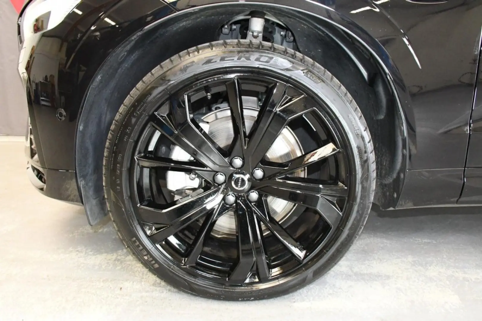 XC60 T6 Recharge Ultra Black AWD*ACC*HuD*PAN*360