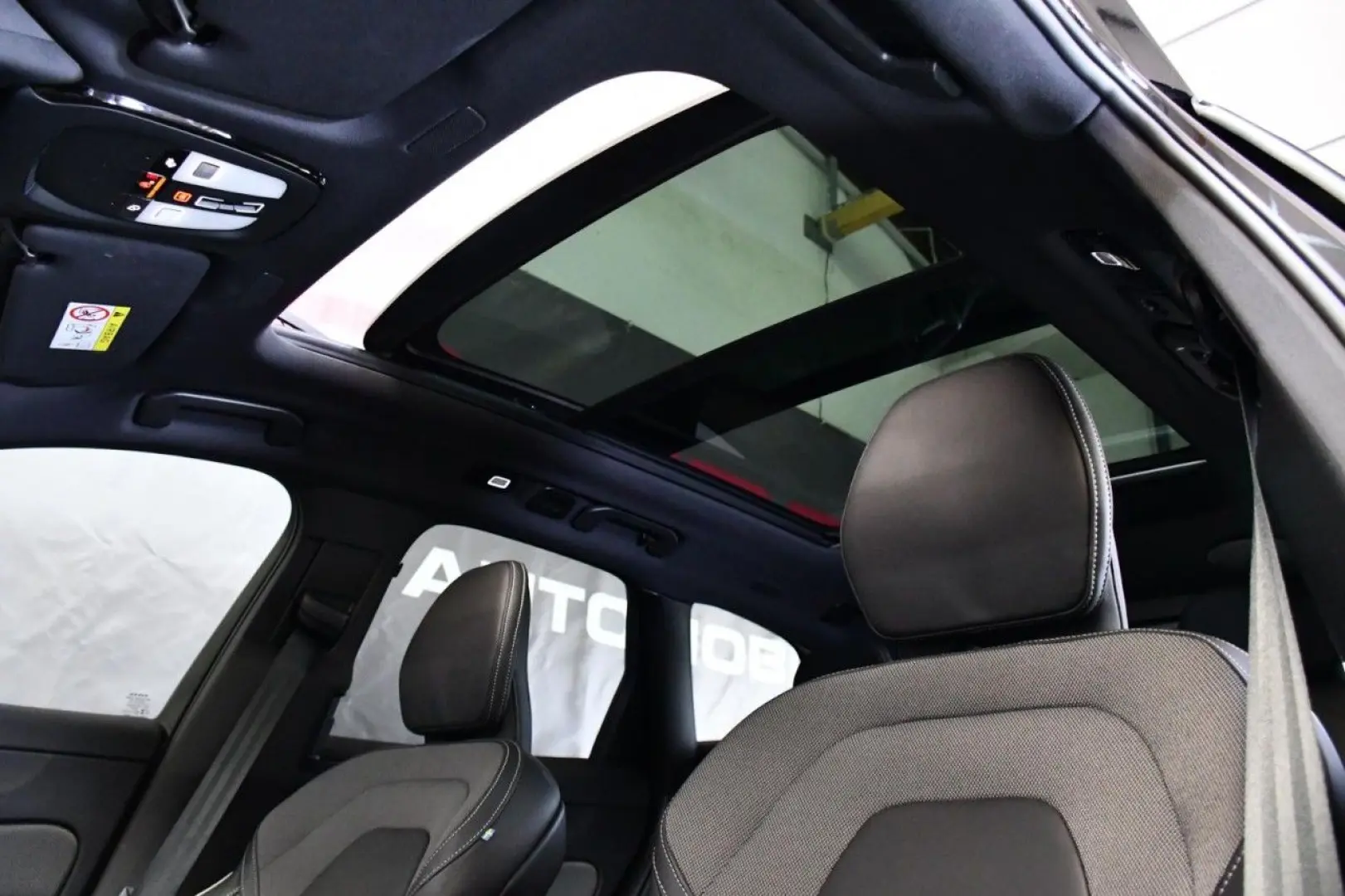 XC60 T6 Recharge Ultra Black AWD*ACC*HuD*PAN*360