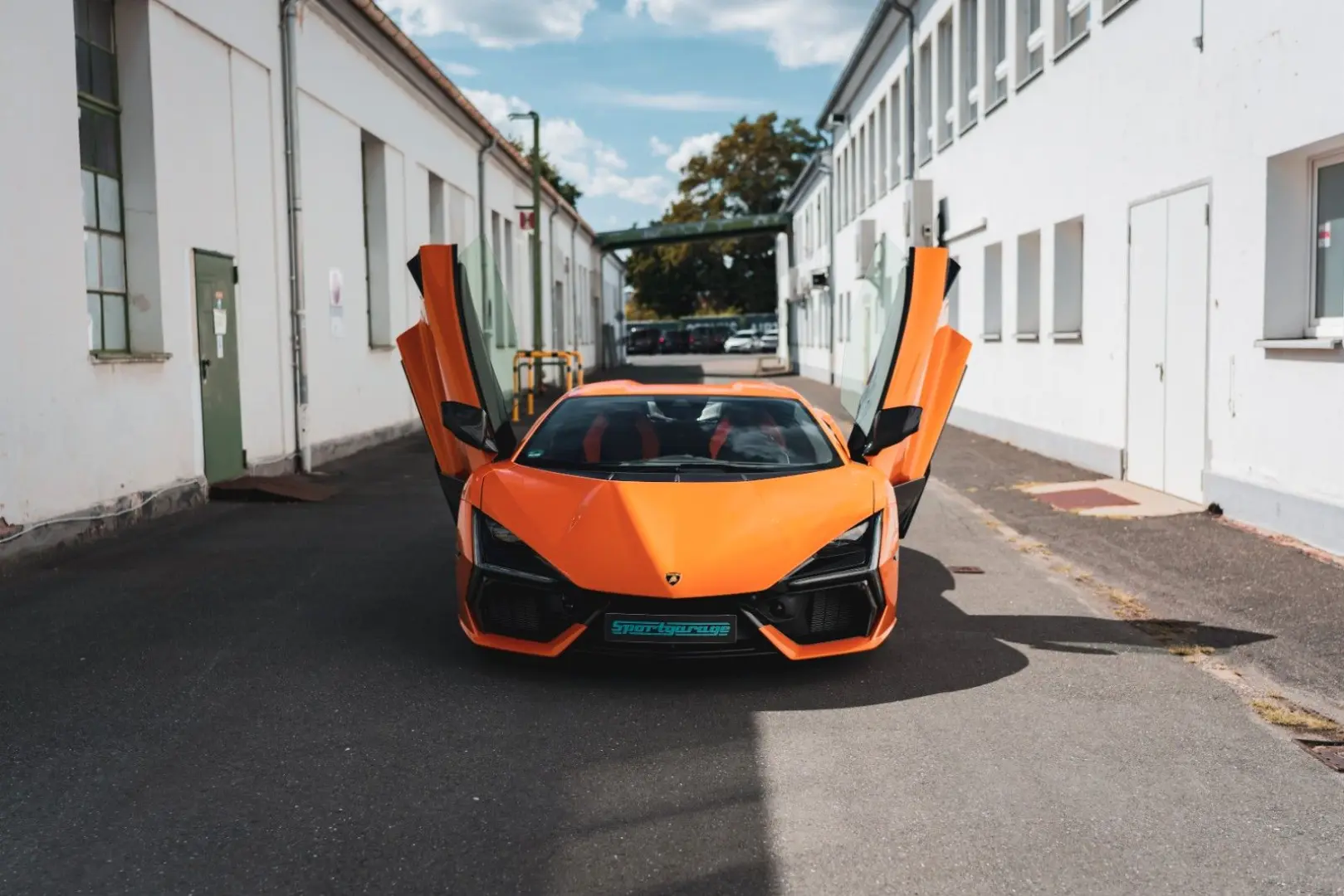 Revuelto *MY25 / AD PERSONAM / ARANCIO FUX*