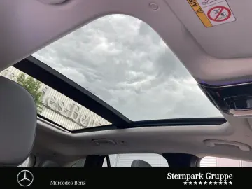GLC 300 e 4M AMG Premium Plus +AHK+Pano+DIST+20