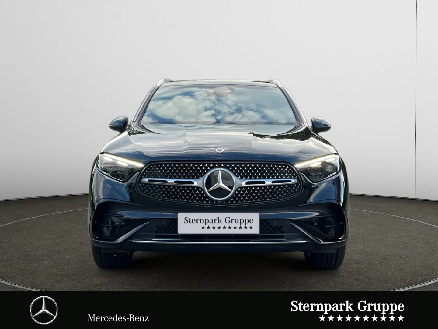 GLC 300 4M AMG Premium Plus +DISTRO+AHK+PSD+HuD+