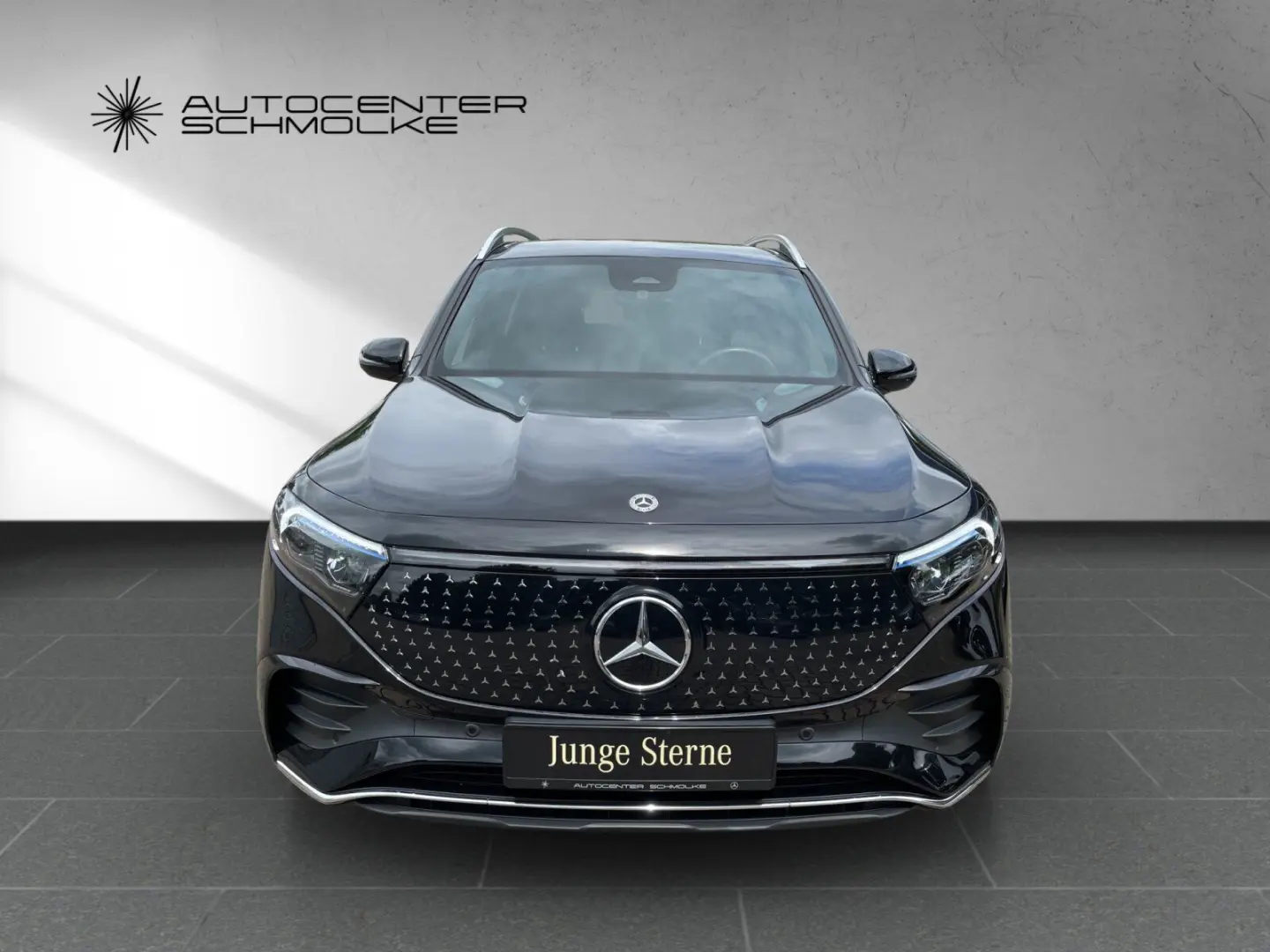 EQB 350 4M AMG+ PANORAMA*MEMORY*TOTWINKEL*MBUX*