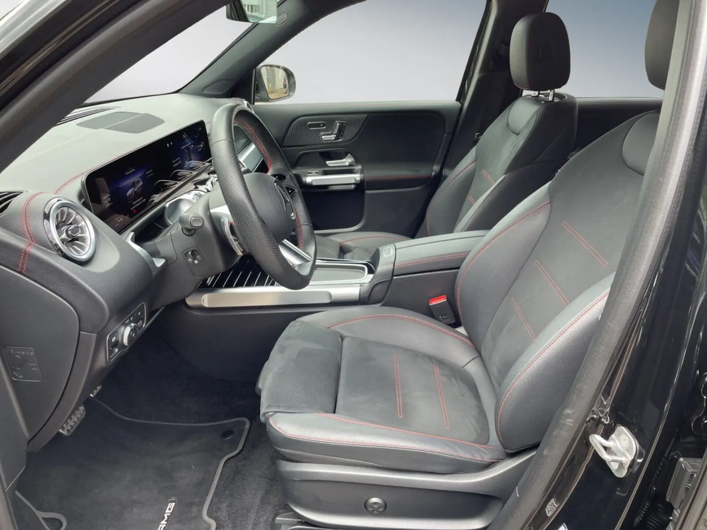 EQB 350 4M AMG+ PANORAMA*MEMORY*TOTWINKEL*MBUX*