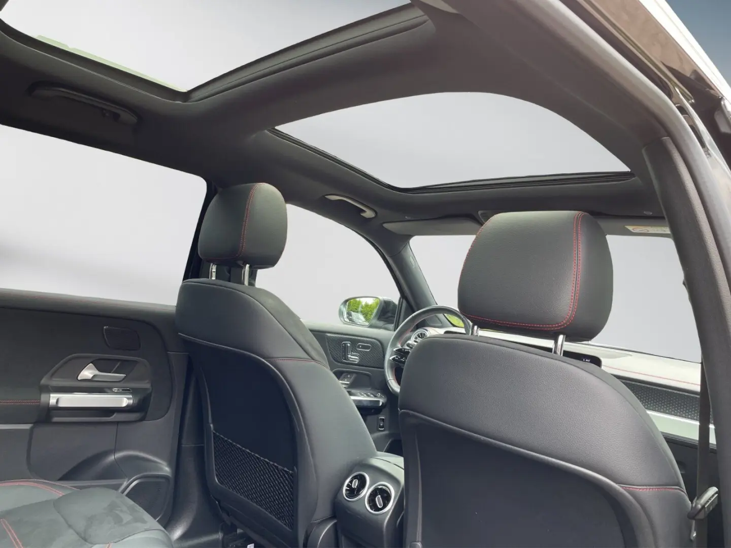 EQB 350 4M AMG+ PANORAMA*MEMORY*TOTWINKEL*MBUX*