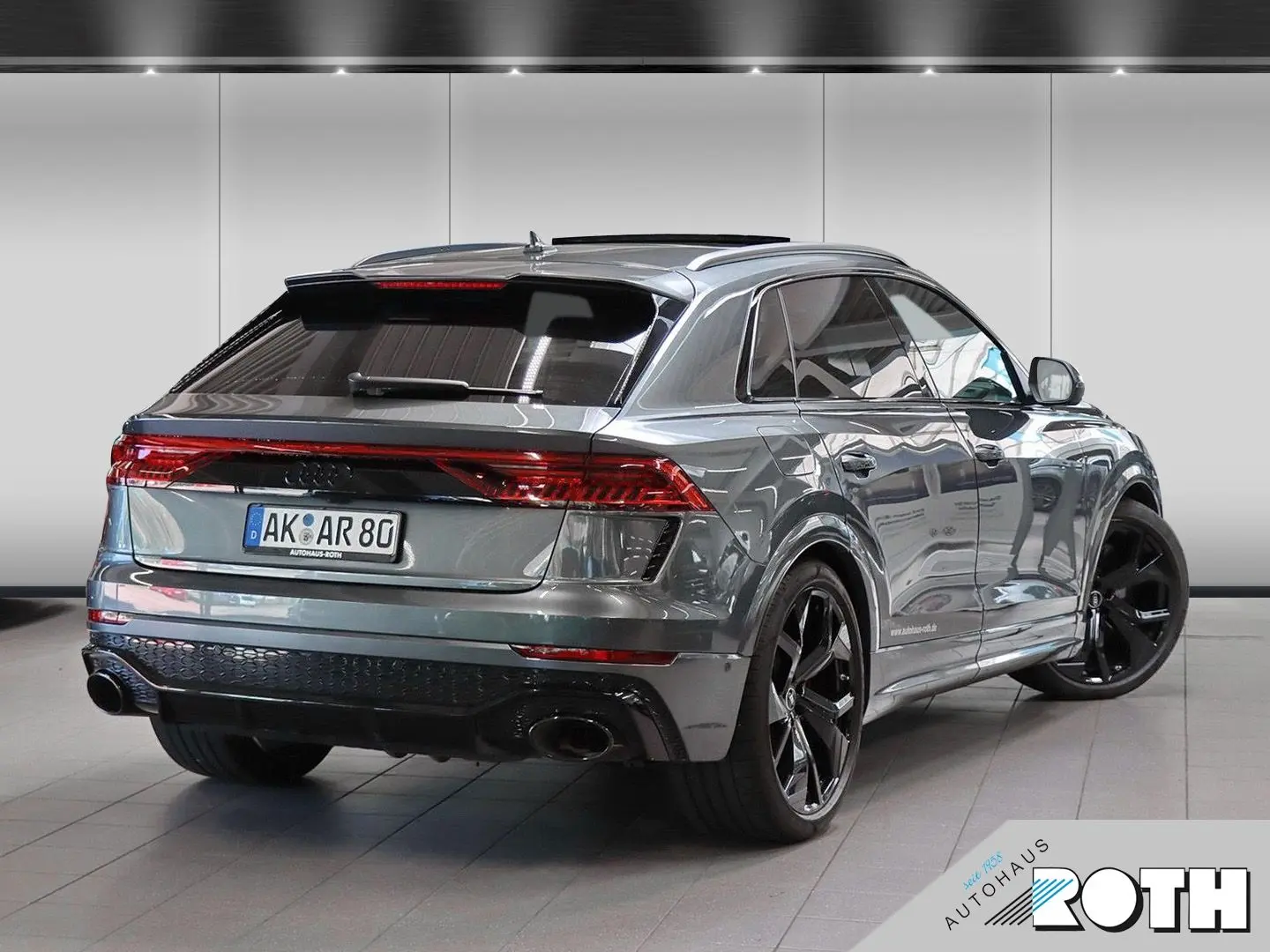 RSQ8 quattro 4.0TFSI V8 MATRIX KERAMIK PANO AHK