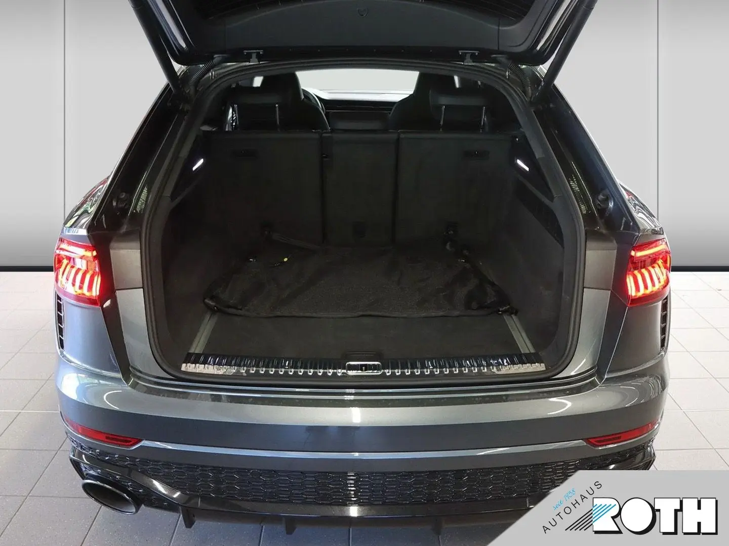RSQ8 quattro 4.0TFSI V8 MATRIX KERAMIK PANO AHK
