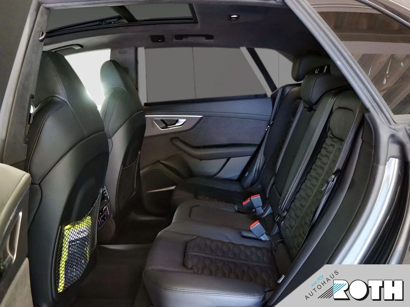 RSQ8 quattro 4.0TFSI V8 MATRIX KERAMIK PANO AHK
