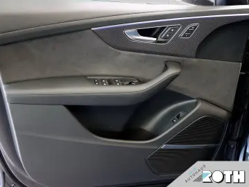 RSQ8 quattro 4.0TFSI V8 MATRIX KERAMIK PANO AHK
